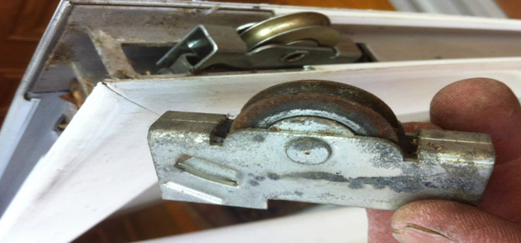 screen door roller repair in Wasco